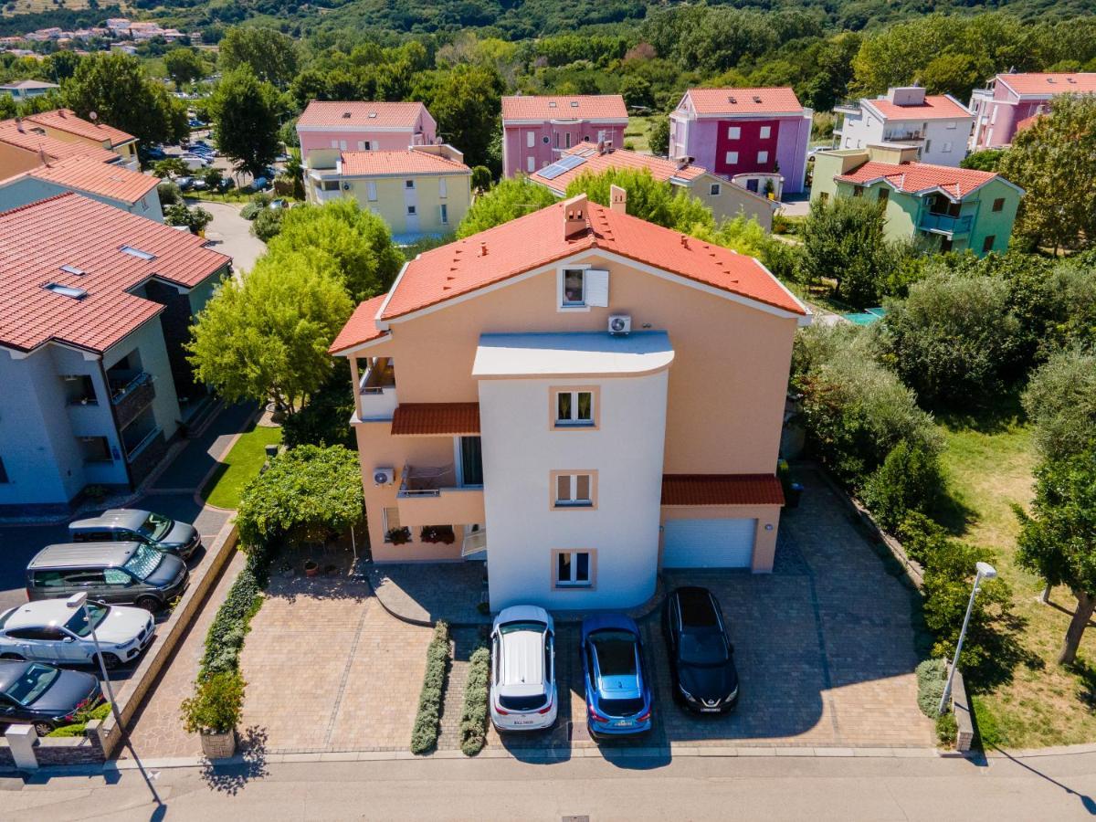 Apartments Kay Baska  Ngoại thất bức ảnh